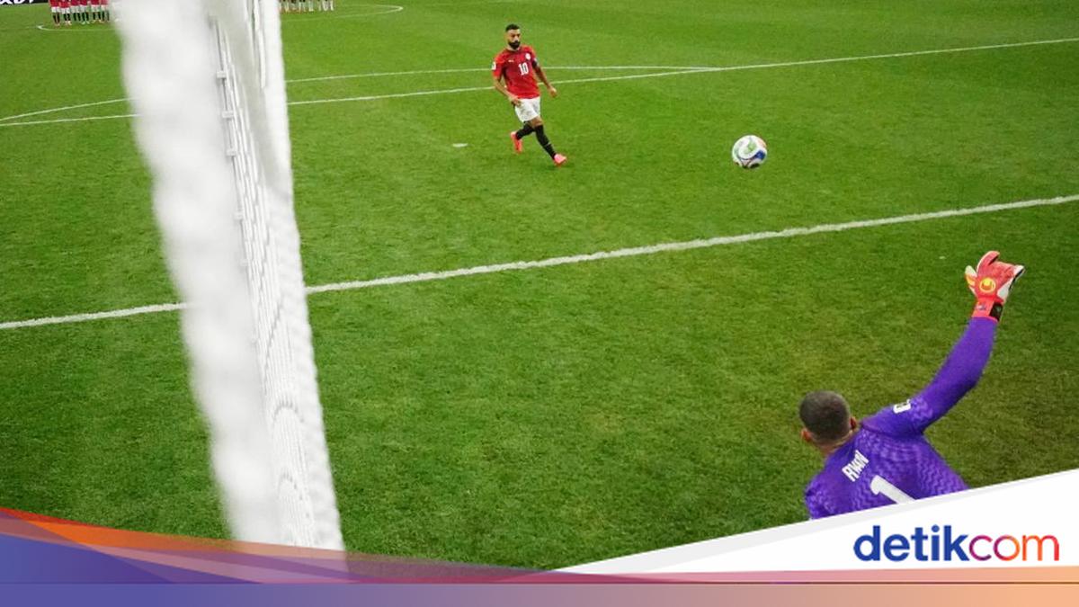 Penalti Panenka yang Dingin dari Mohamed Salah