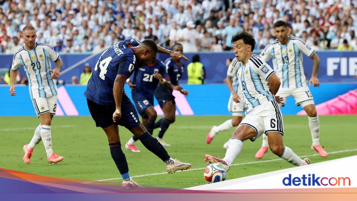 Argentina 'Disiksa' Tanjung Verde, Scaloni Pengin Laga Cepat-cepat Kelar