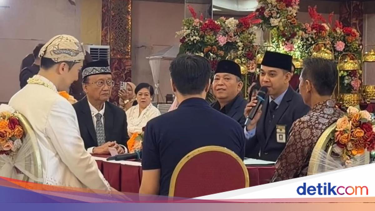 Viral Penghulu di Jaksel Pimpin Nikah Pakai 3 Bahasa Sekaligus, Begini Ceritanya