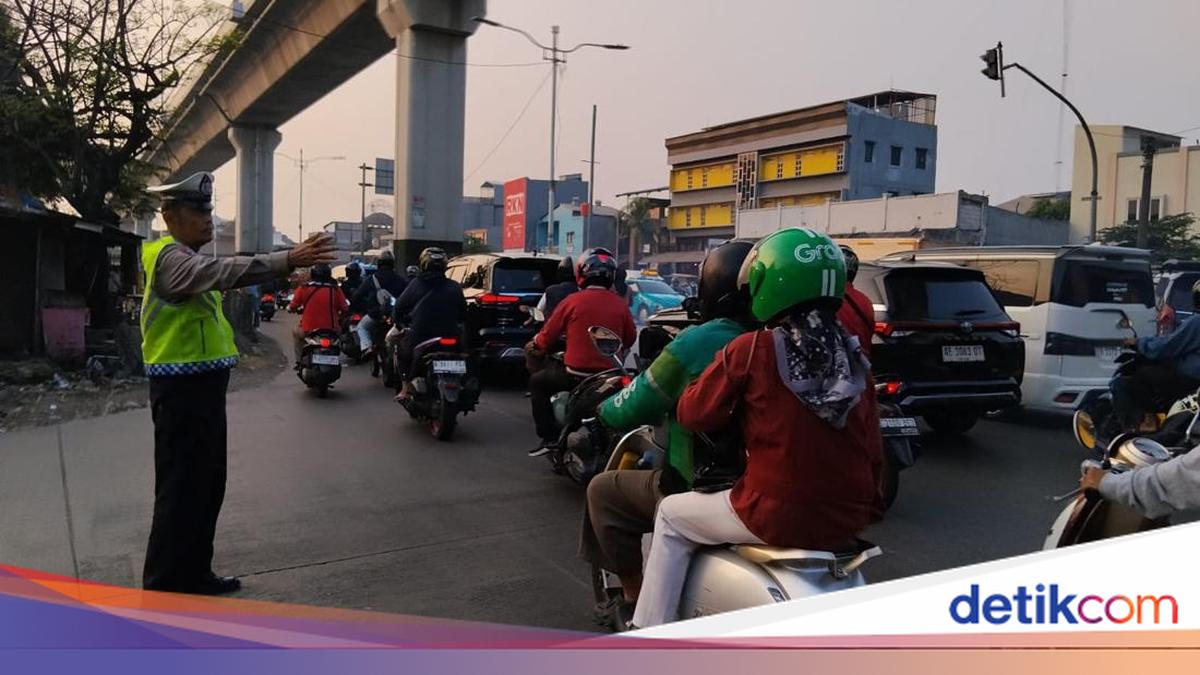 Sejumlah Ruas Jalan Arteri di Jakarta Macet Pagi Ini