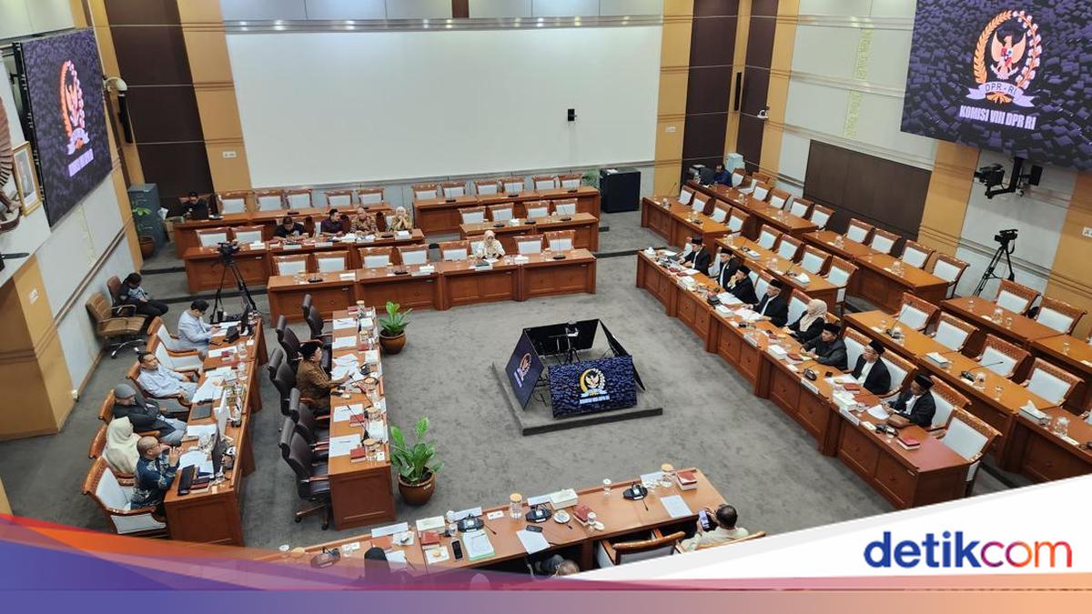 Anggota DPR Peringatkan KBIHU Jabar Sebut Jemaah Haji Lansia Bikin Repot