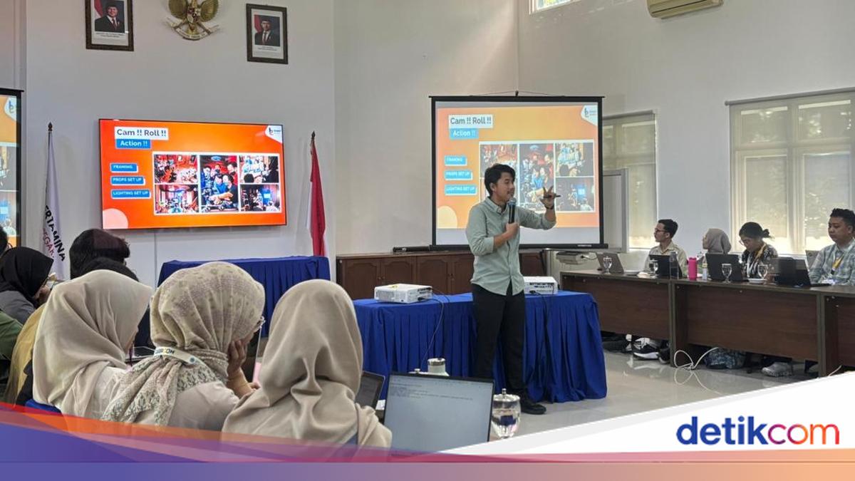The Classroom Batch 2: Tim KLH/BPLH Asah Skill Produksi Konten Video-Grafis
