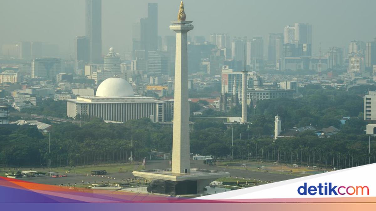 Pramono Ungkap Modifikasi Cuaca untuk Tekan Polusi Terhambat Tak Ada Awan