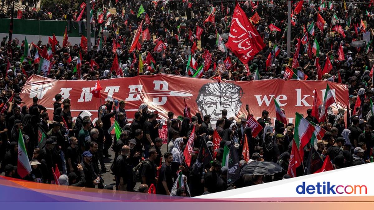 Photo: detikNews Le calendrier et le parcours rituel du cortège funèbre