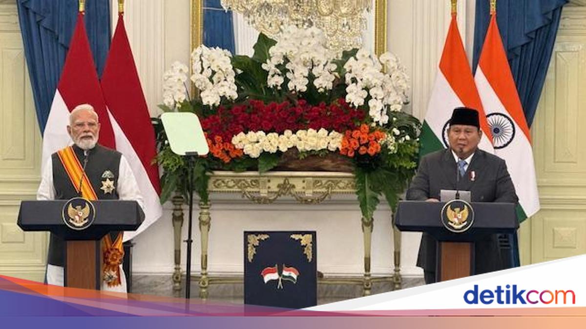 Prabowo Beri Tanda Kehormatan Bintang Adipurna ke PM India Nerendra Modi