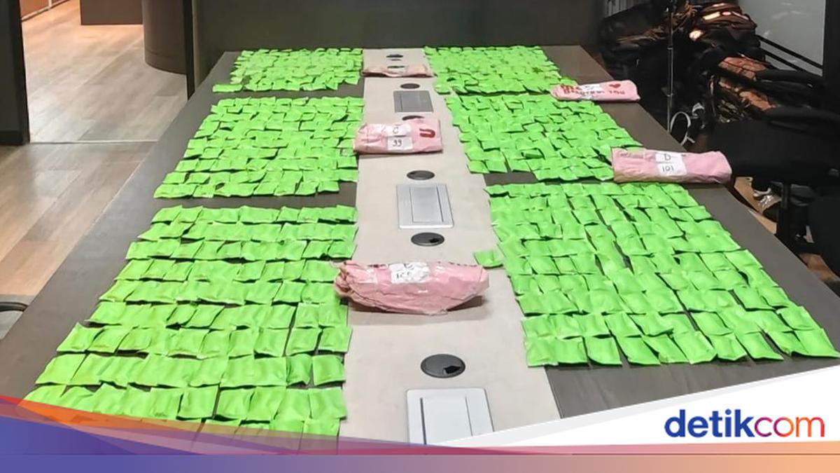 Bareskrim Ungkap Narkoba Senilai Rp 25 M di Riau, Kurir Ditangkap