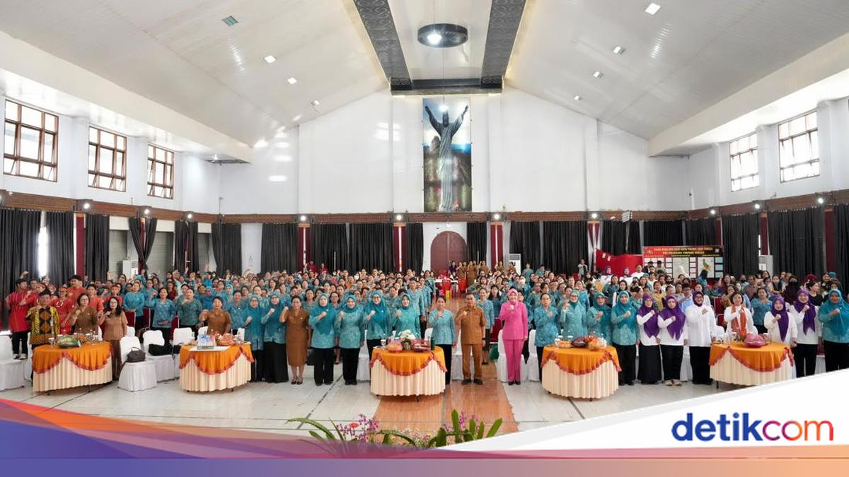 Ketum TP PKK Ajak Masyarakat Tana Toraja Cegah HIV dan TBC Sejak Dini
