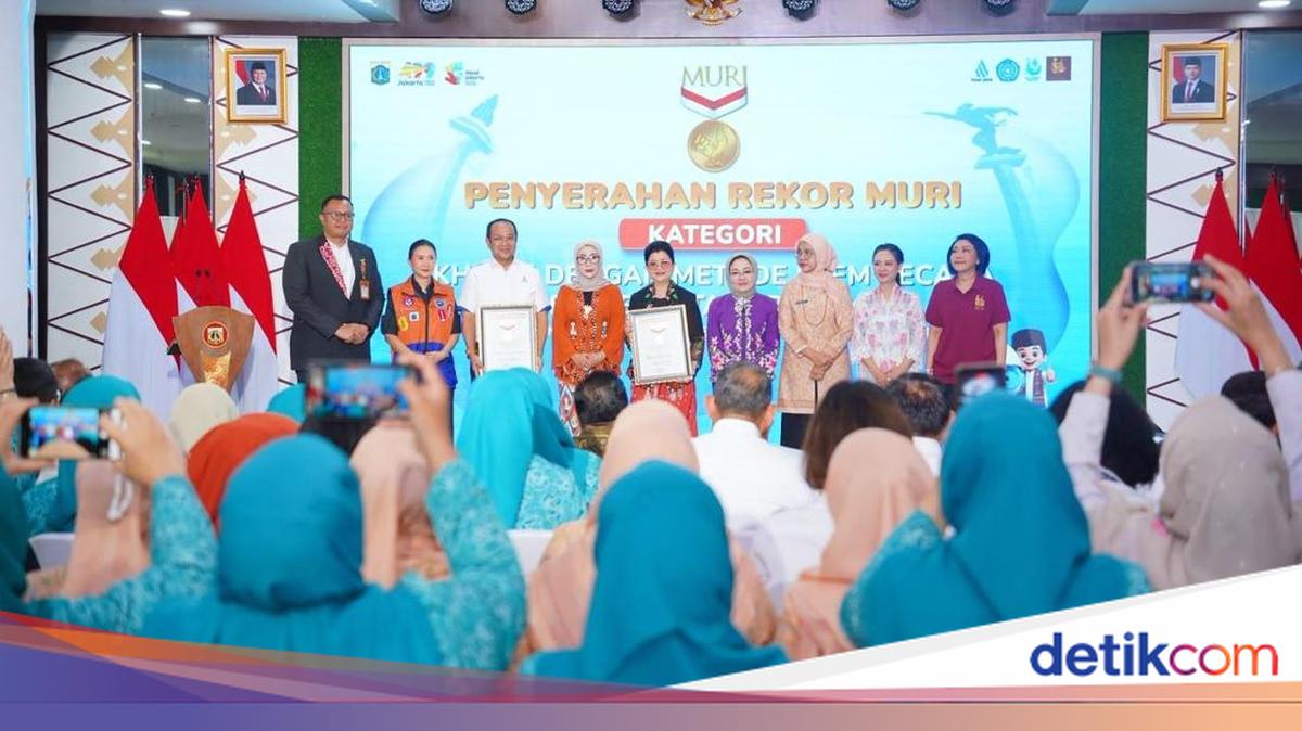 Khitanan Massal PAM JAYA Tembus 2.445 Peserta, Raih Rekor MURI