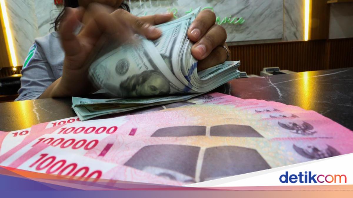 Dolar AS Pagi Ini Melemah ke Rp 17.698