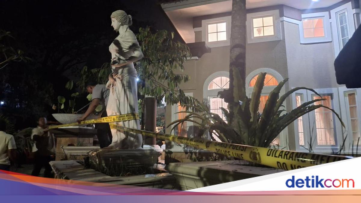 Rumah di Bogor Dipasang Garis Polisi Usai Digeledah Terkait 3 Kasus Korupsi