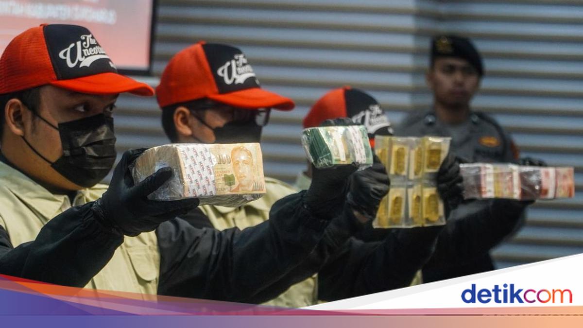 KPK Sita Emas 2,5 Kg dan Uang dari Bupati Sukoharjo, Total Capai Rp 21,2 M