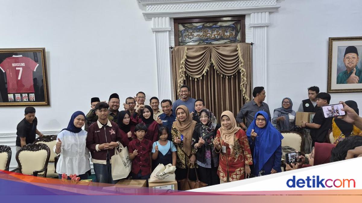 Tak Punya Status WN, 6 Anak PMI Dijemput Pemkab Gresik agar Bisa Sekolah