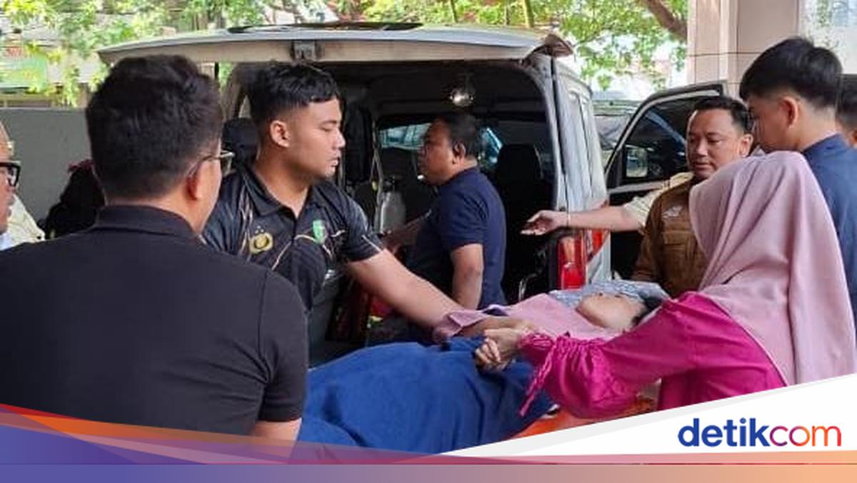 Wanita Keguguran di Stasiun Sawah Besar Jakpus, Polisi Gercep Bantu Evakuasi