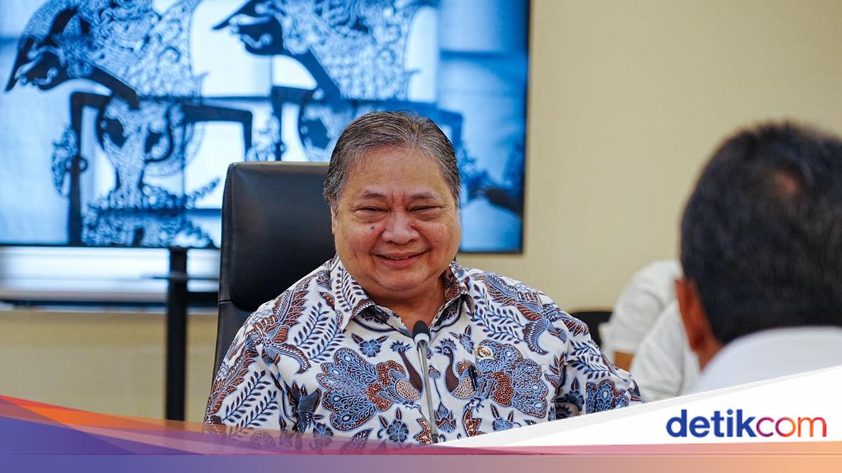Insentif Kendaraan Listrik Dilanjut, Airlangga Singgung Mobil Nasional