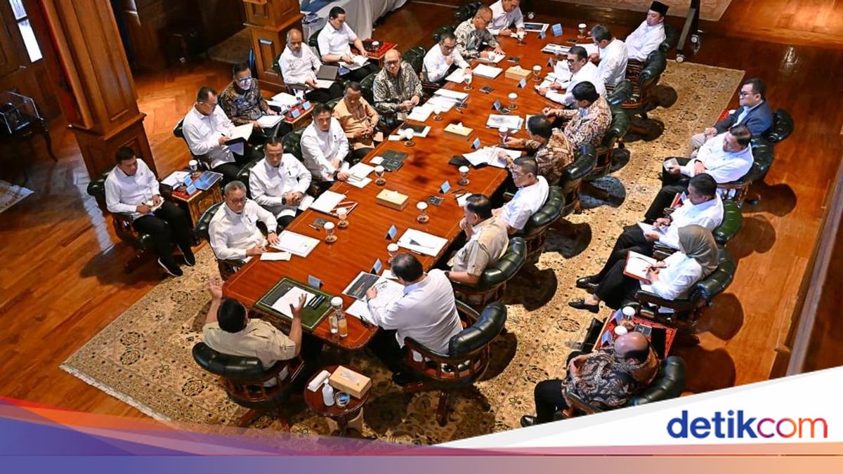 Prabowo Beri Harga Khusus BBM untuk Nelayan Kapal 30-200 GT