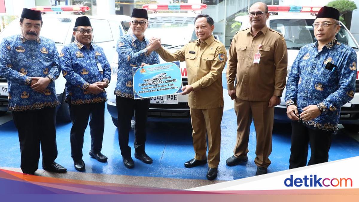 Satgas PRR Terima Bantuan 5 Unit Ambulans dari Korpri