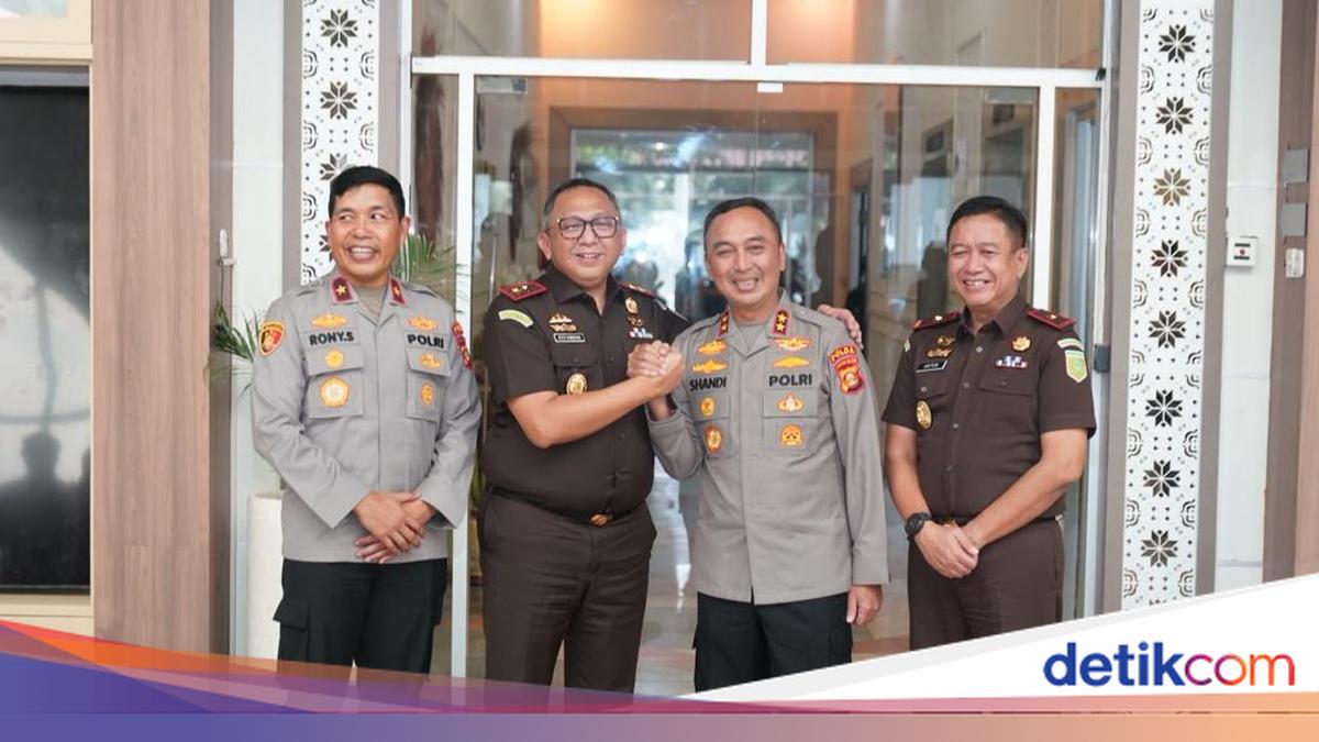 Kapolda-Kajati Sumsel Tegaskan Tetap Bersaudara, Tepis Isu Friksi