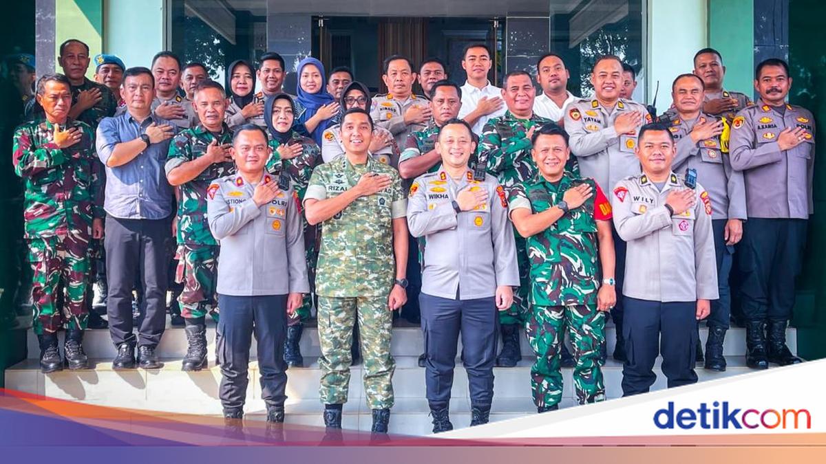 Perkokoh Sinergi TNI-Polri, Kapolres Bogor Silaturahmi dengan Dandim