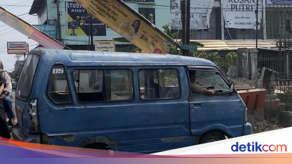 Penumpang Keluhkan Angkot di Depok Banyak Tak Layak, Harap Segera Ditertibkan
