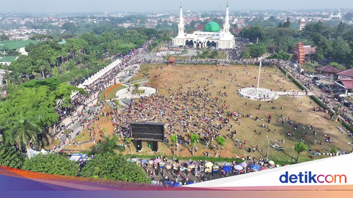 Pemkab Data PKL di Alun-alun Tegar Beriman Bogor, Berjualan Hanya Malam Hari