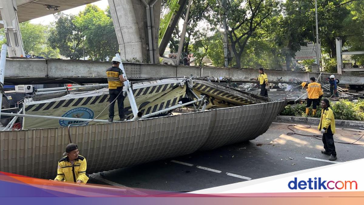 Bina Marga DKI: Belum Ada Kesepakatan Ganti Rugi JPO Tendean Usai Ditabrak Truk