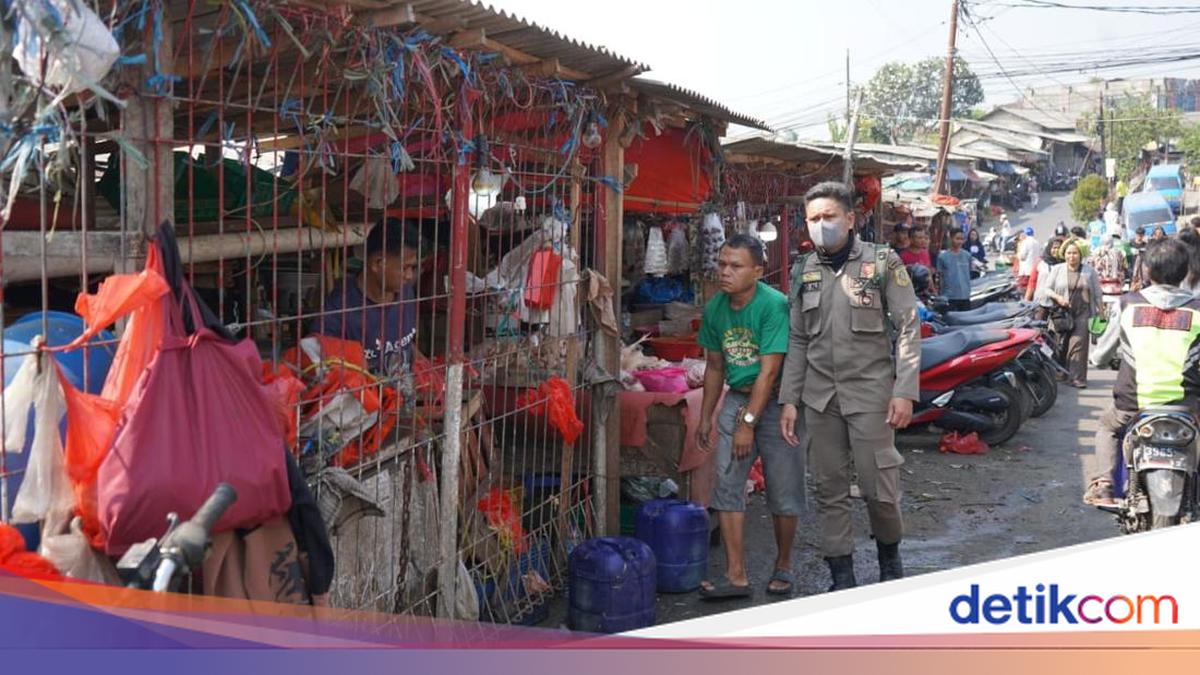 Bikin Macet, PKL dan Parkir Liar di Pasar Citeureup Bogor Ditertibkan