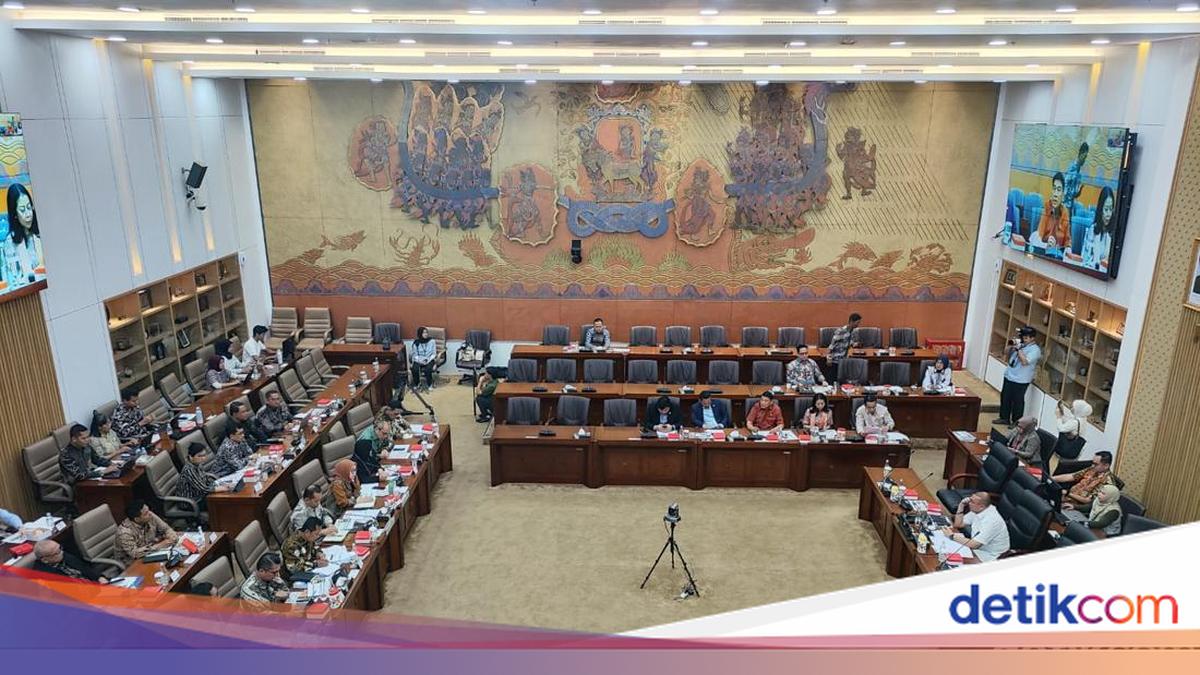 Menkop Paparkan Capaian 2025 di DPR: KDMP hingga Pertahankan Predikat WTP