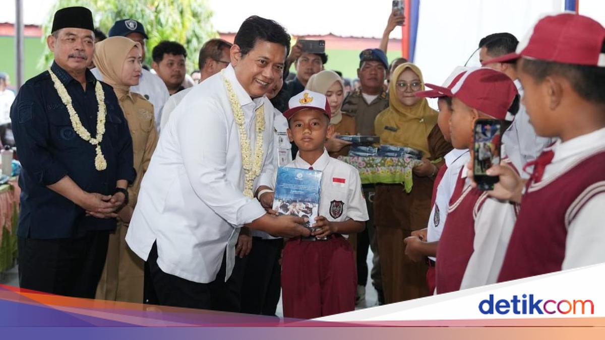 Temui Warga Lahat, Wamentrans Dorong Rehabilitas Sekolah-Sertifikasi Lahan