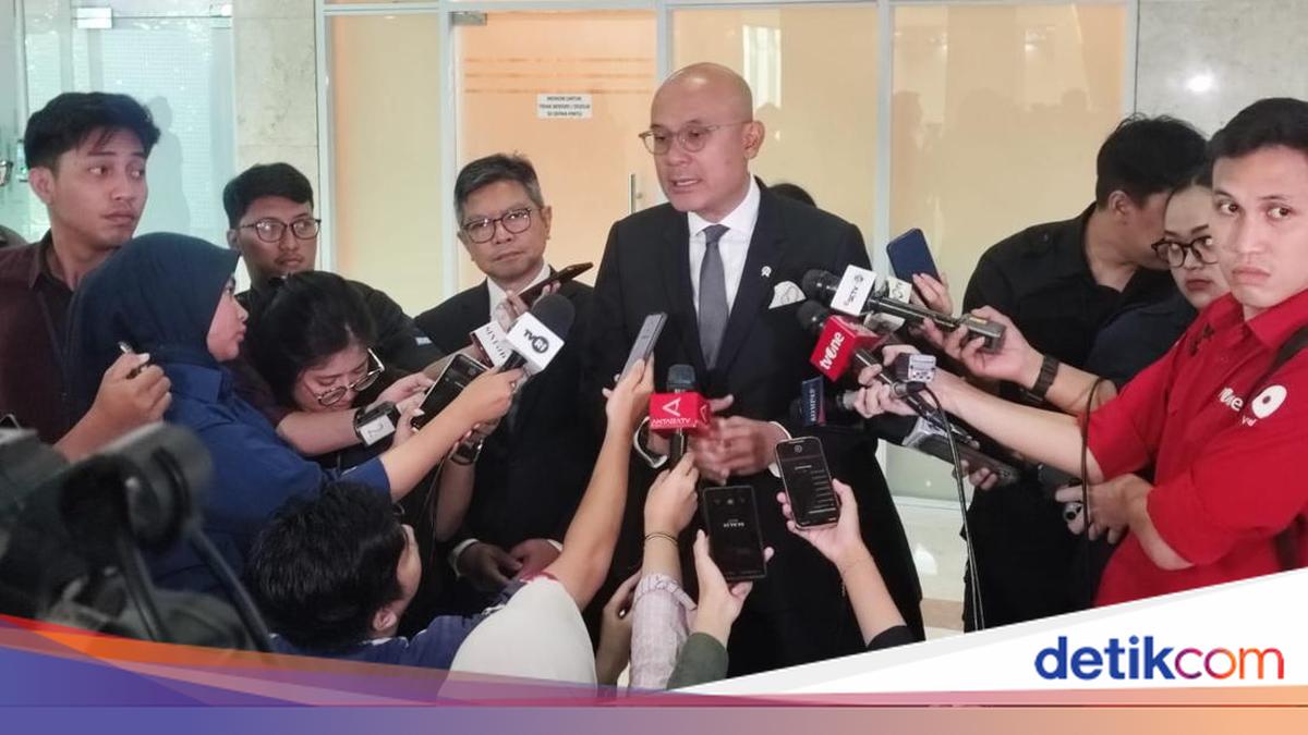 Perang Iran-AS Kembali Pecah, Wamenlu Ungkap Kondisi WNI Terkini
