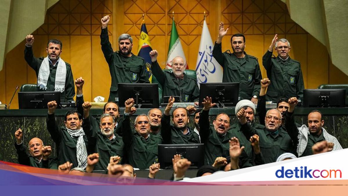 Seruan Pembalasan Iran Meningkat: Strategi Politik dan Perang Psikologis Rezim