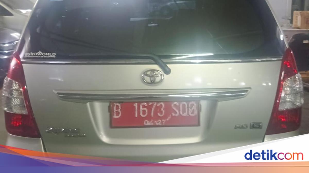 Lelang Kijang Innova Mulai Rp 50 Jutaan: Ada STNK-BPKB, Pajak Rp 700 Ribuan
