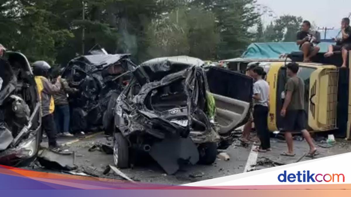 Kesaksian Warga Detik-detik Kecelakaan Beruntun di Sibolangit Tewaskan 4 Orang