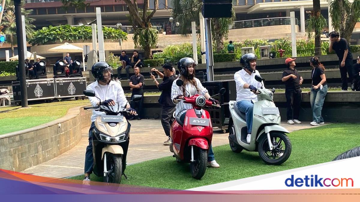 Masih CBU, Motor Listrik Vinfast Bakal Dirakit di Subang Mulai 2027