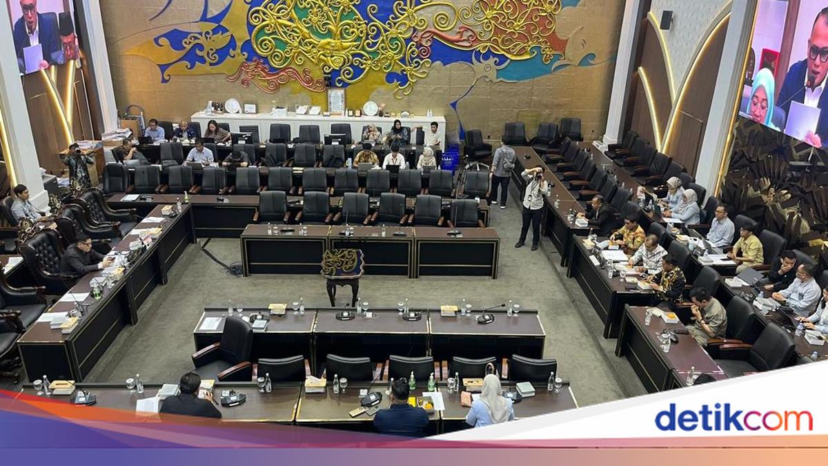 Baleg DPR Setujui Harmonisasi RUU Kehutanan, Dibuat Sejalan Putusan MK