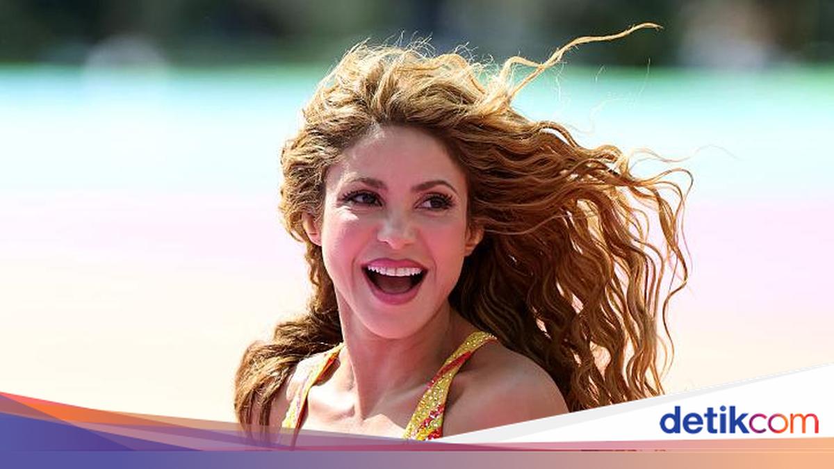 Shakira Masih Sekeren Zaman Waka-waka, Netizen Bilang Pique Menyesal