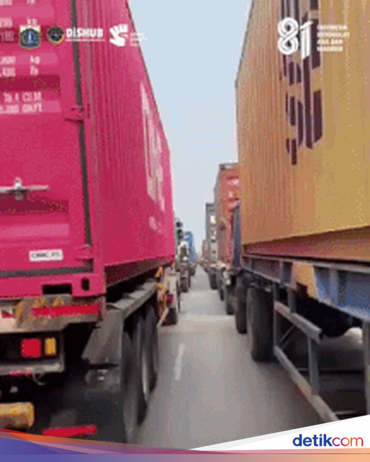 Masih Macet! Hindari Jalan Cakung-Cilincing