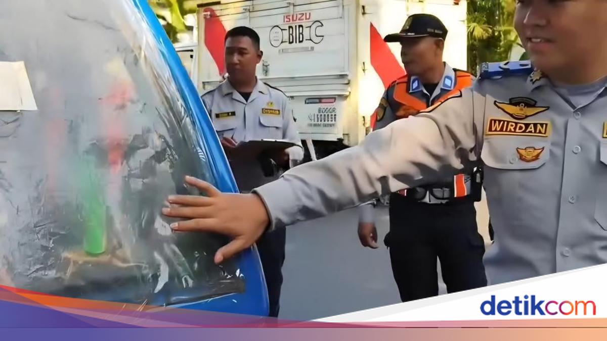 43 Angkot Tua di Bogor Kena Razia, Ada yang Ganti Kaca Pakai Plastik