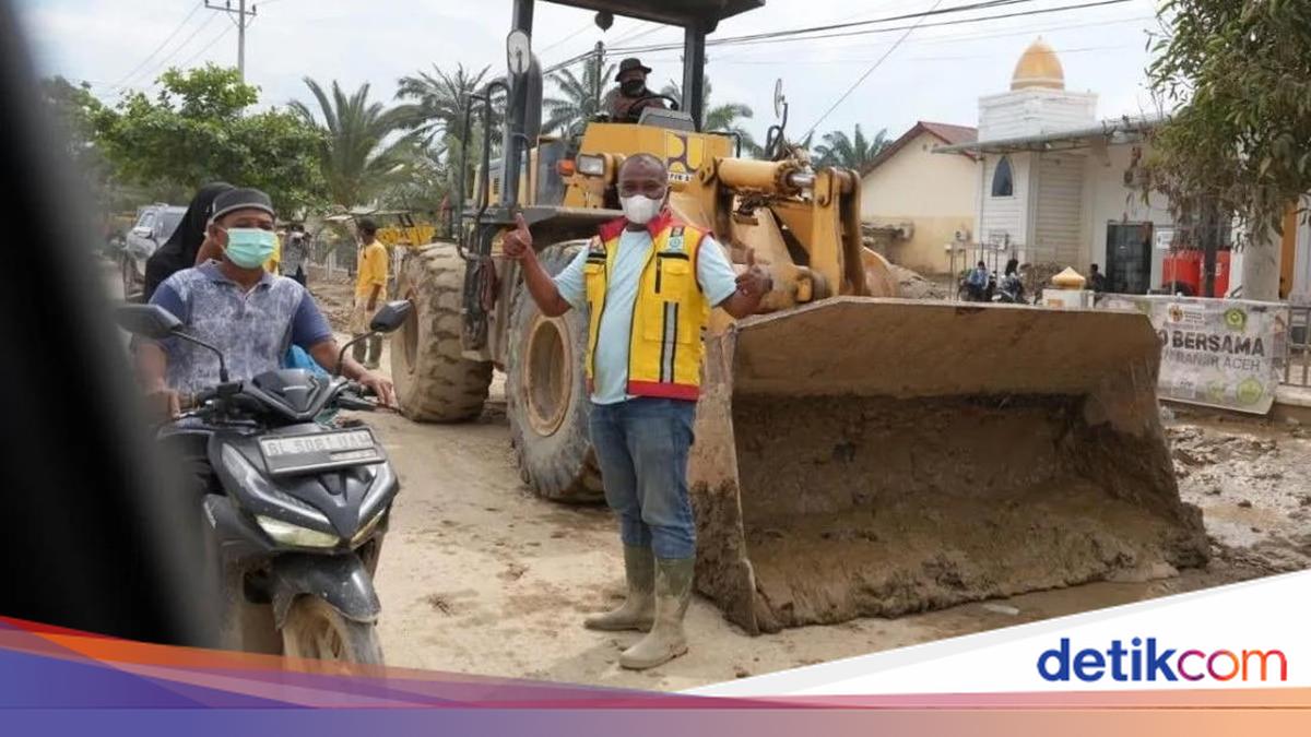 Satgas PRR Siapkan 403 Paket Pekerjaan Infrastruktur di Sumatera