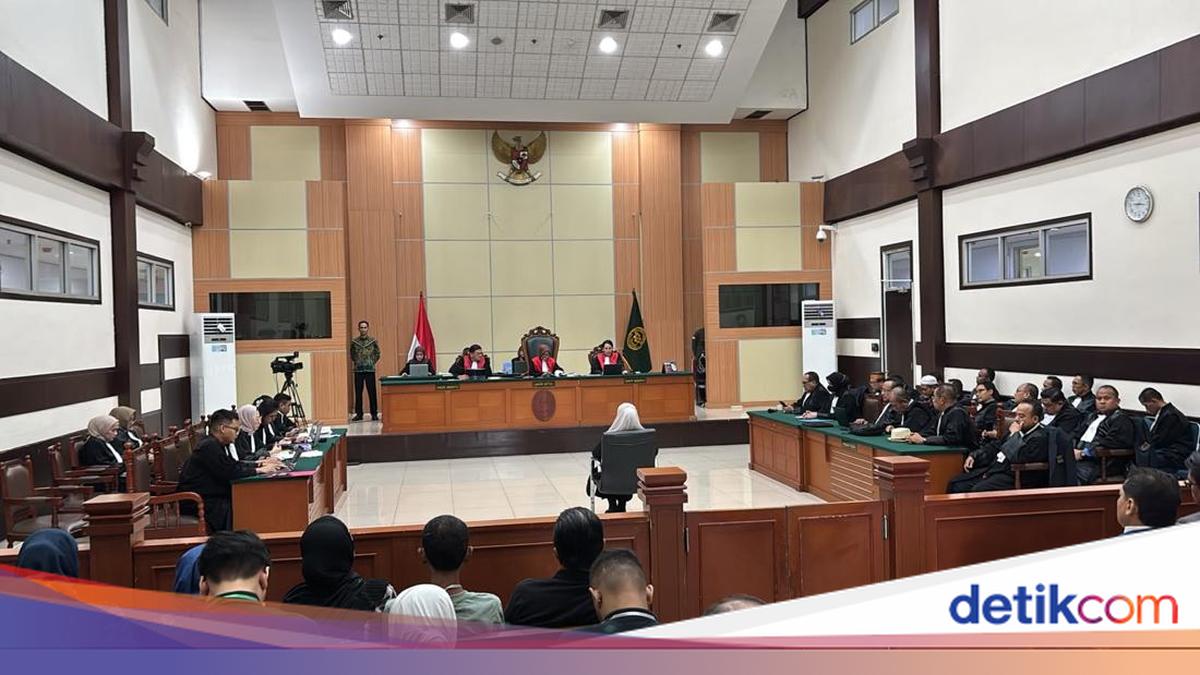 Hakim Kabulkan Eksepsi dr Tifa