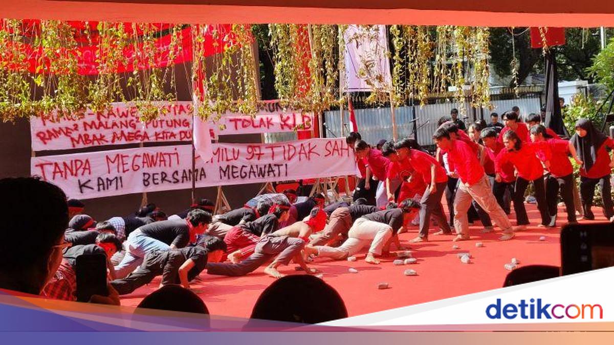 Peringatan 30 Tahun 'Kudatuli', PDIP Gelar Aksi Teatrikal