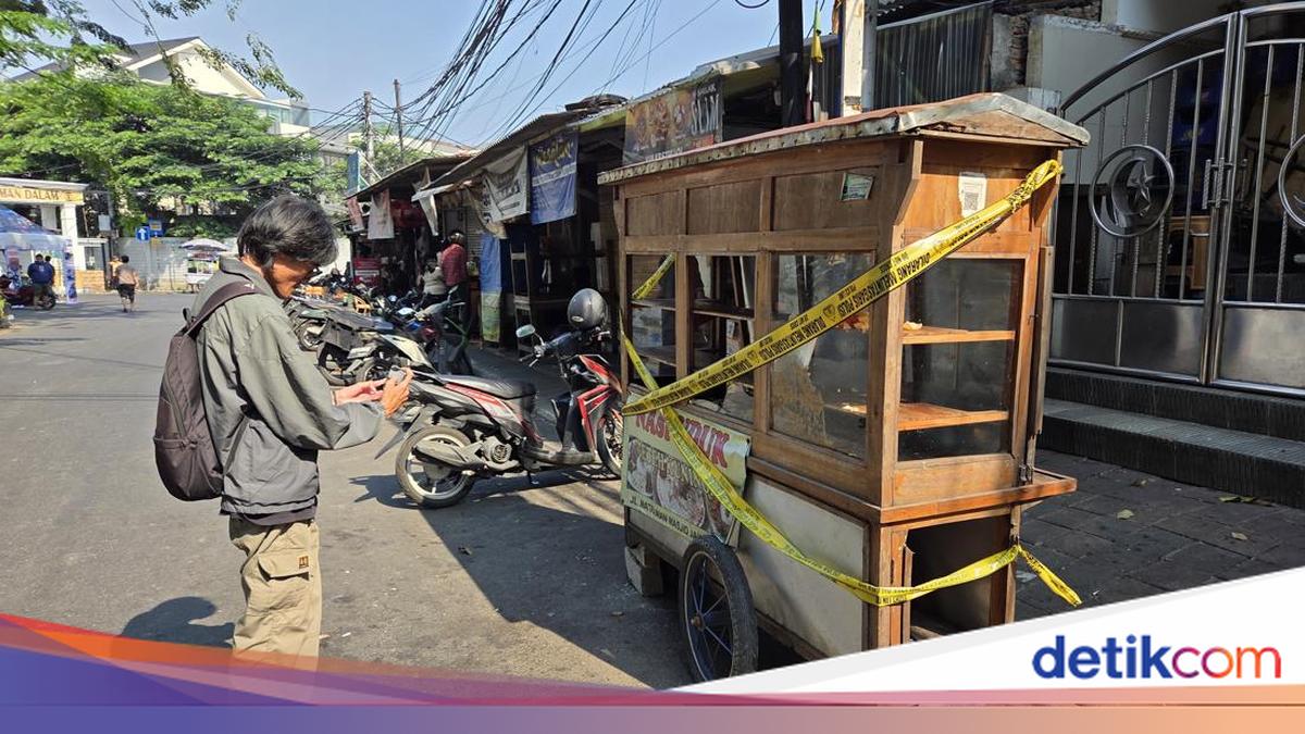Menteng Clashes: Police Secure Scene After Two Injured