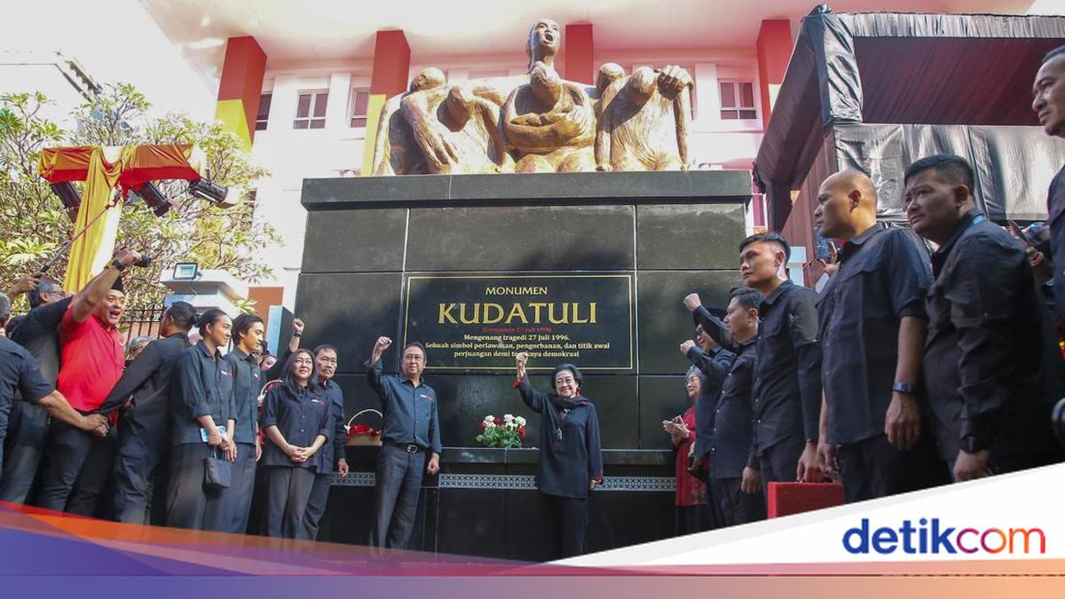 Hasto soal Monumen Kudatuli: Di Dalam Ketertundukan Korban, Ibu Mega Merangkul
