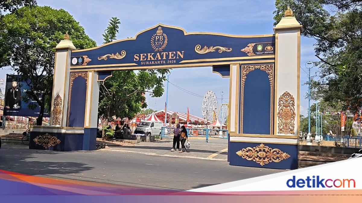 'Raja Kembar' Keraton Solo Saingan Gelar Sekaten