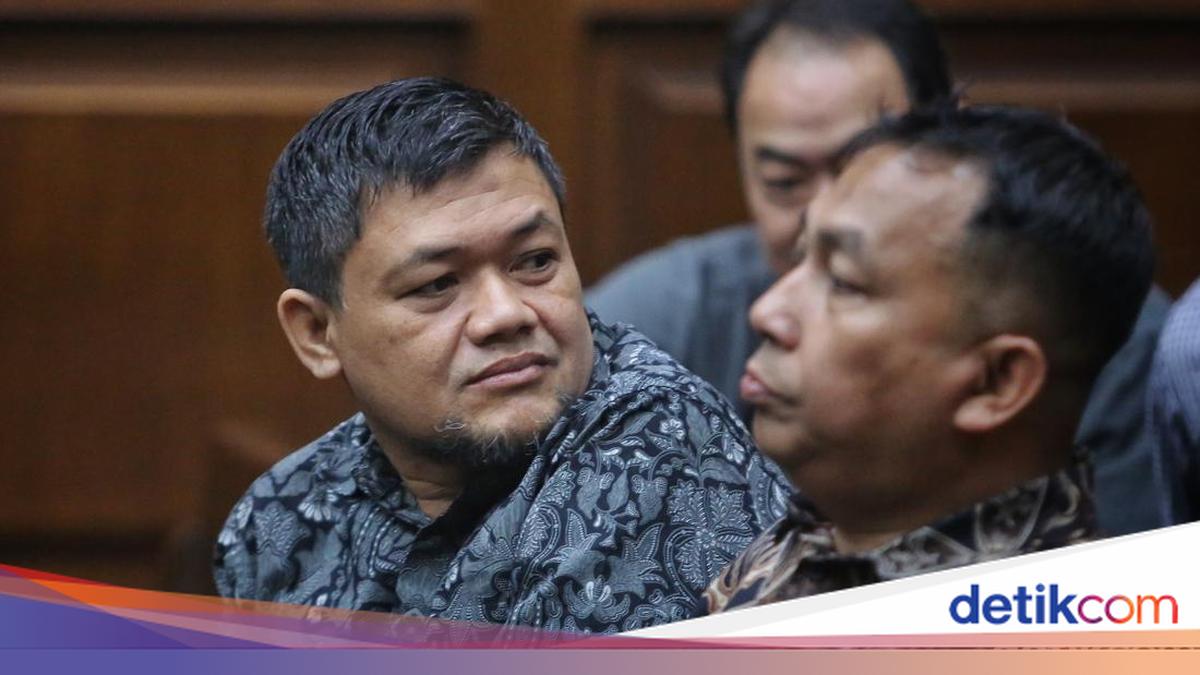 Amplop Tebal dari Kargo ke Pejabat Bea-Cukai Bikin Jaksa Bilang 'Wow'