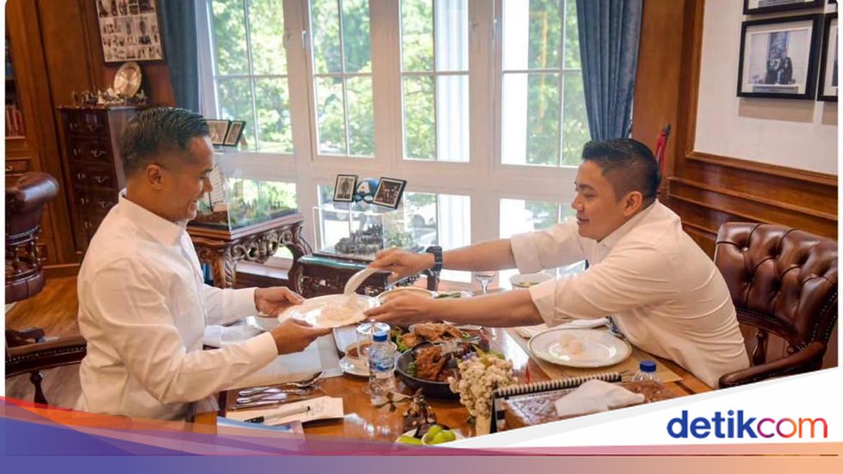 Seskab Teddy Bertemu Anindya Bakrie Bahas Motor Listrik, Singgung VKTR
