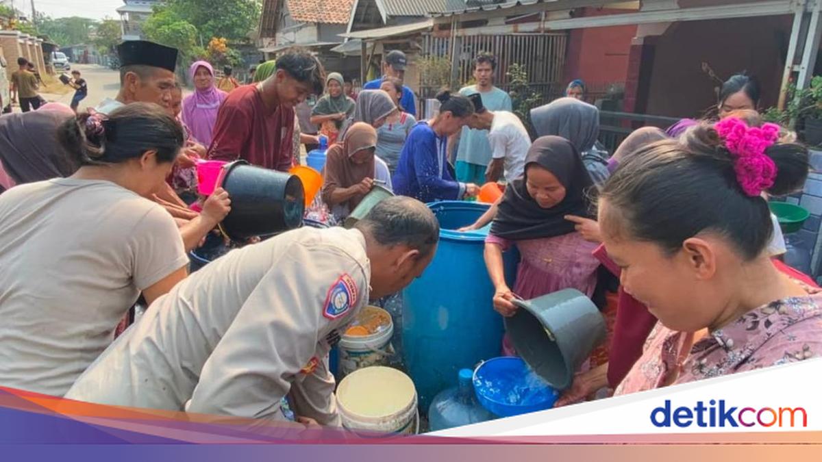 Warga di Kampung Sambiayunan Kekeringan, Polres Serang Beri Air Bersih