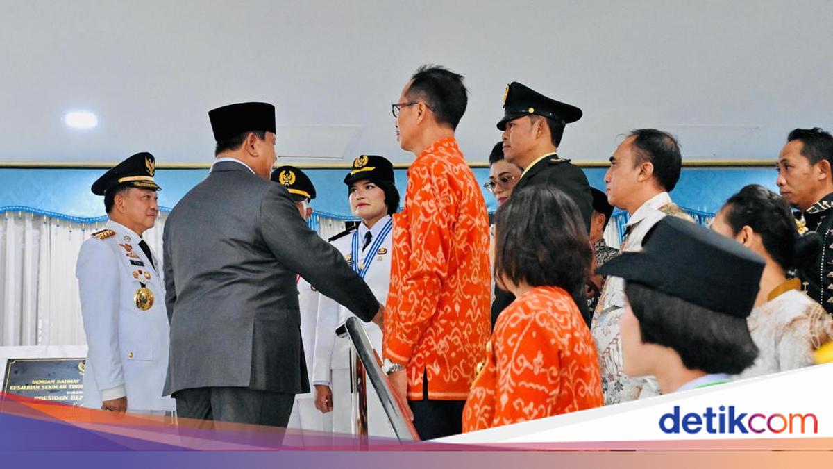 Suasana Haru dan Bangga Orang Tua Penuhi Pelantikan Pamong Praja IPDN