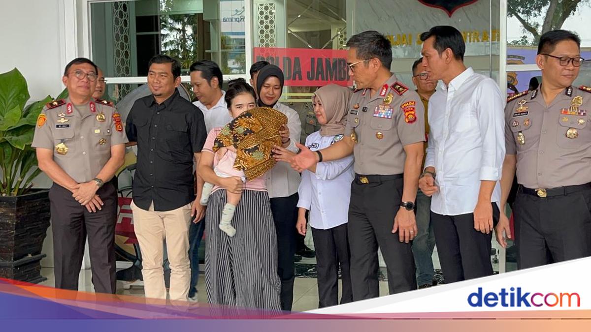 Momen Haru Bayi yang Dijual Ayah di Jambi Akhirnya Kembali ke Pelukan Ibu