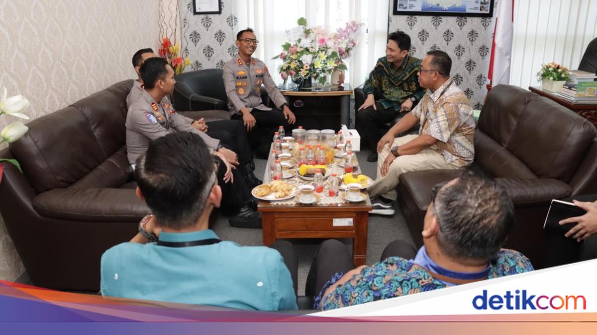Hari Pertama Menjabat, Kapolres Malang AKBP Rulian Sambangi PN dan Kejari