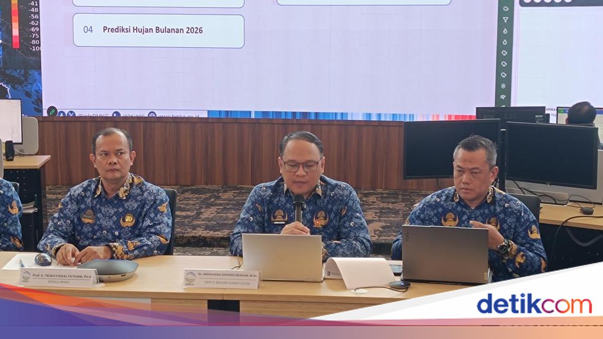 BMKG Mulai Modifikasi Cuaca Antisipasi Karhutla Saat Kemarau